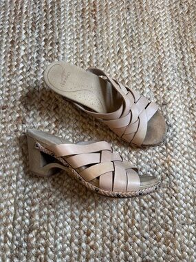 Dansko 41 Tory Woven Natural Leather Sandals Strappy Wool Sole
